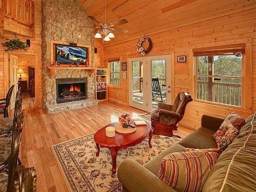 Majestic Springs Lodge Cabin McCookville Bagian luar foto